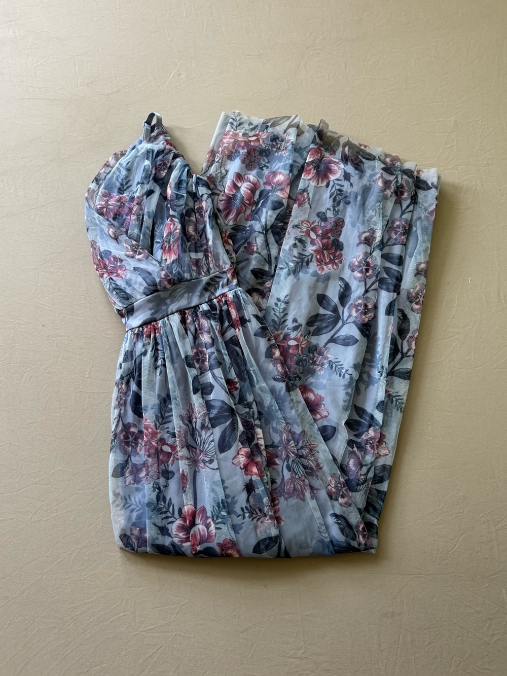 Lovely Grace floral Mesh Overlay Maxi Dress